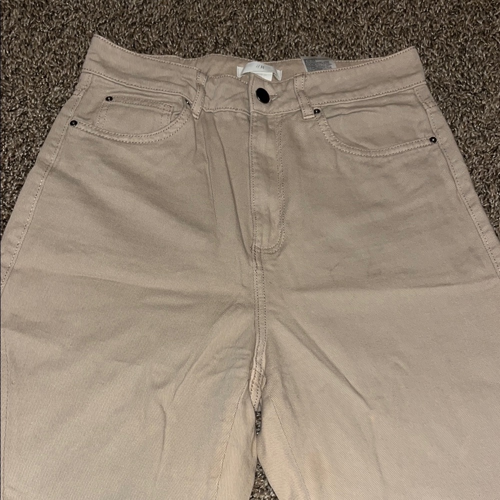 H&M Beige High-Waisted Pants